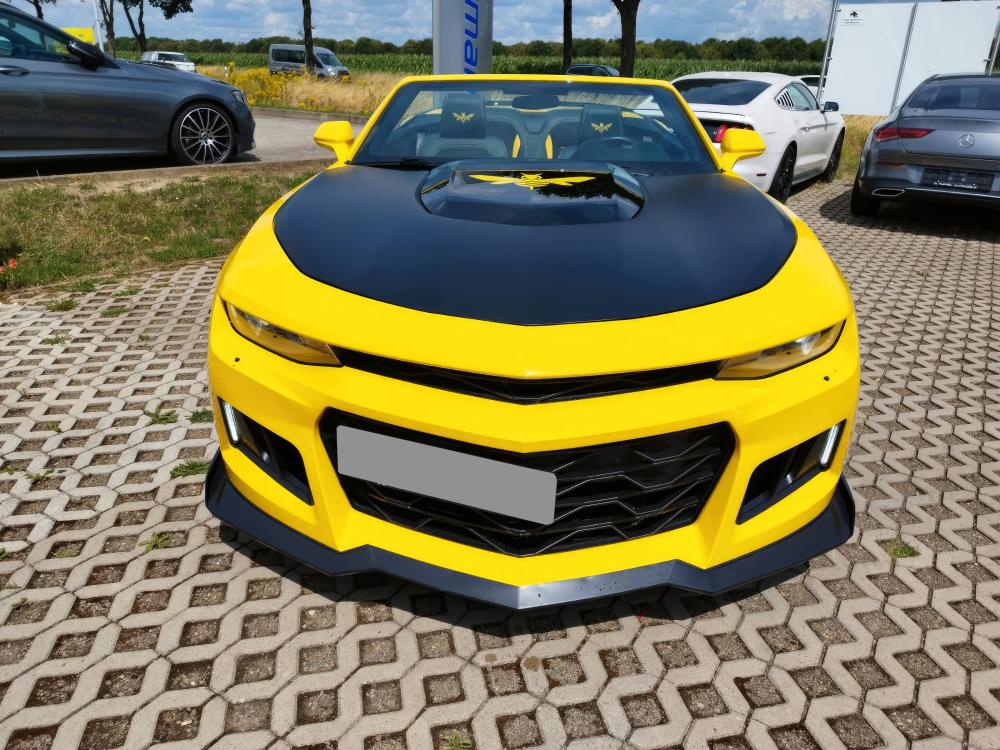 Chevrolet Camaro Желтый