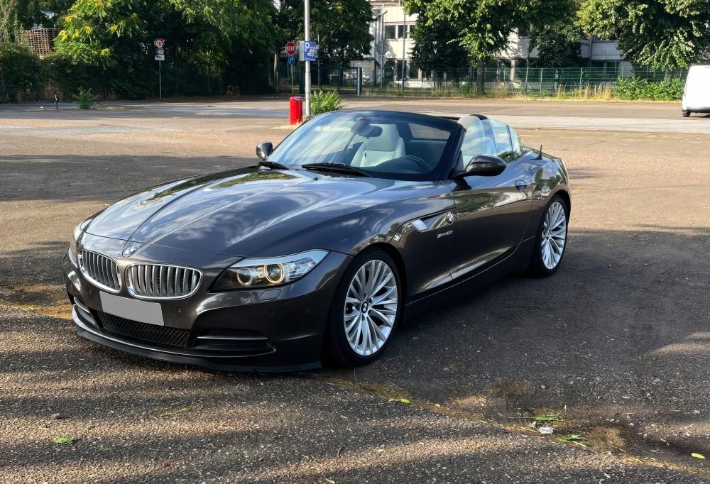 BMW Z4 Коричневый