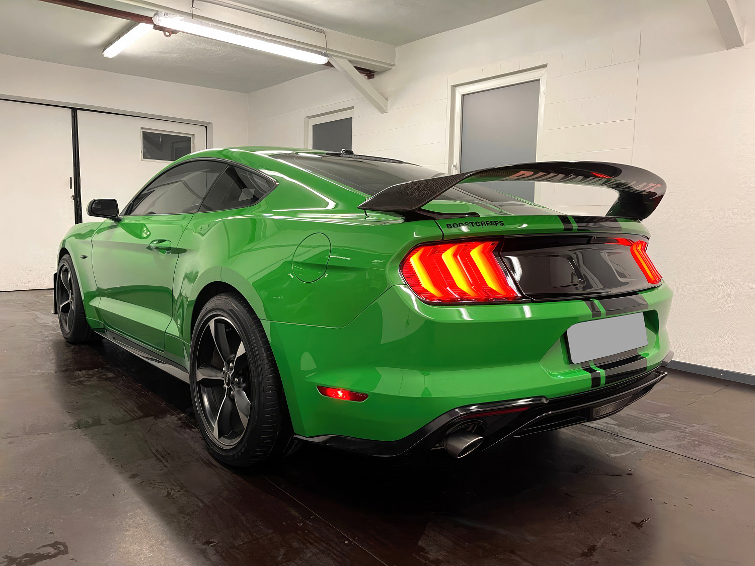 Ford Mustang Shelby Зеленый