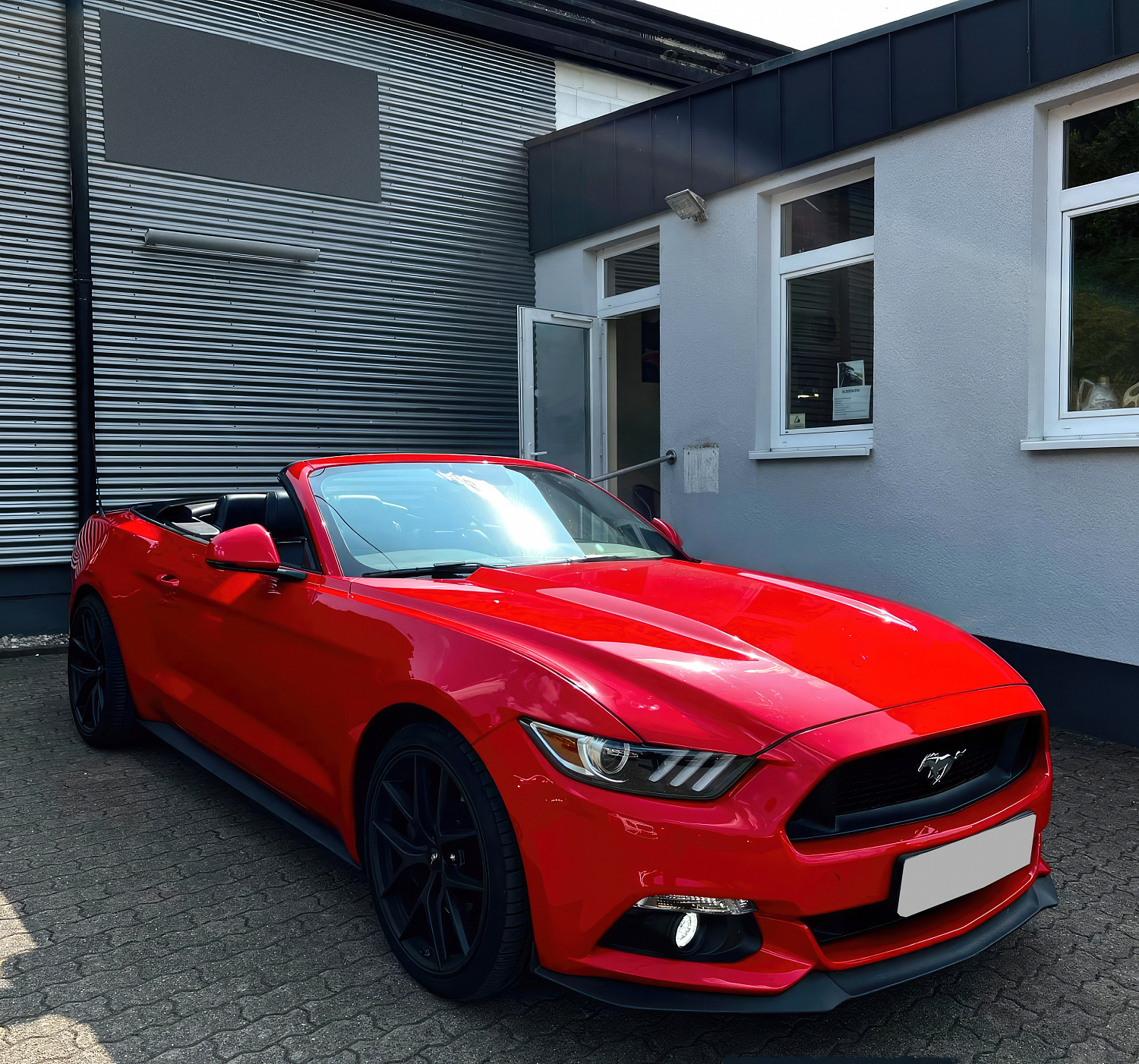 Ford Mustang Shelby Красный