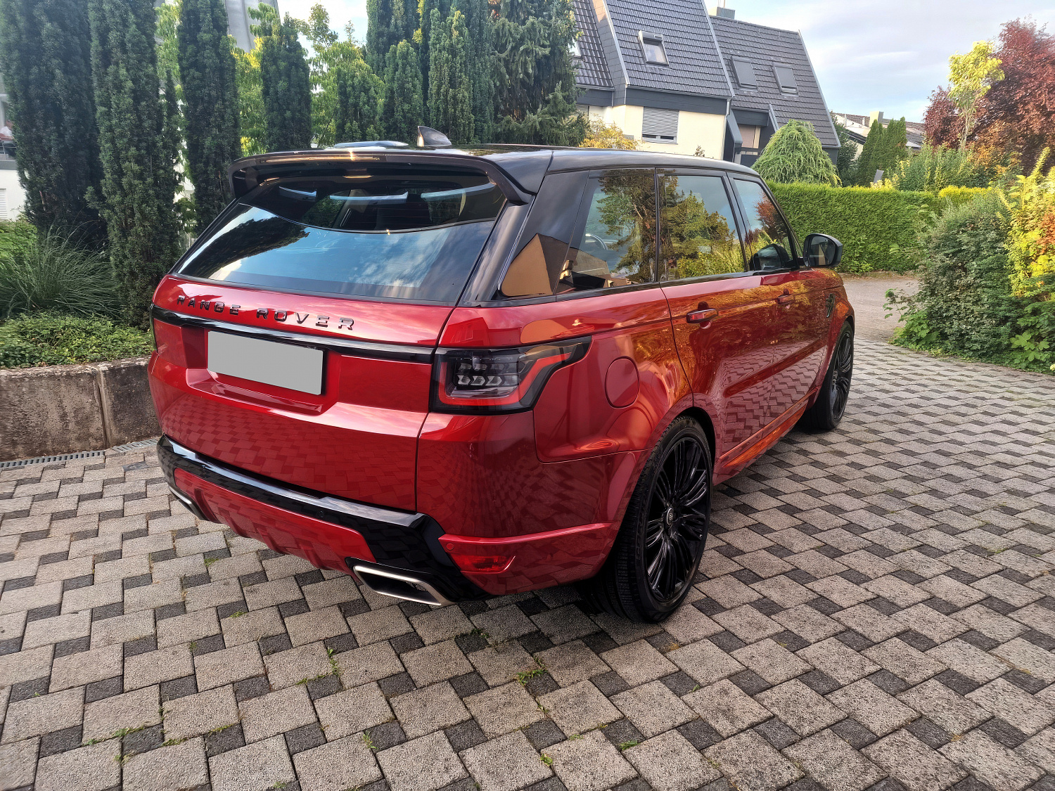 Range Rover Sport Красный