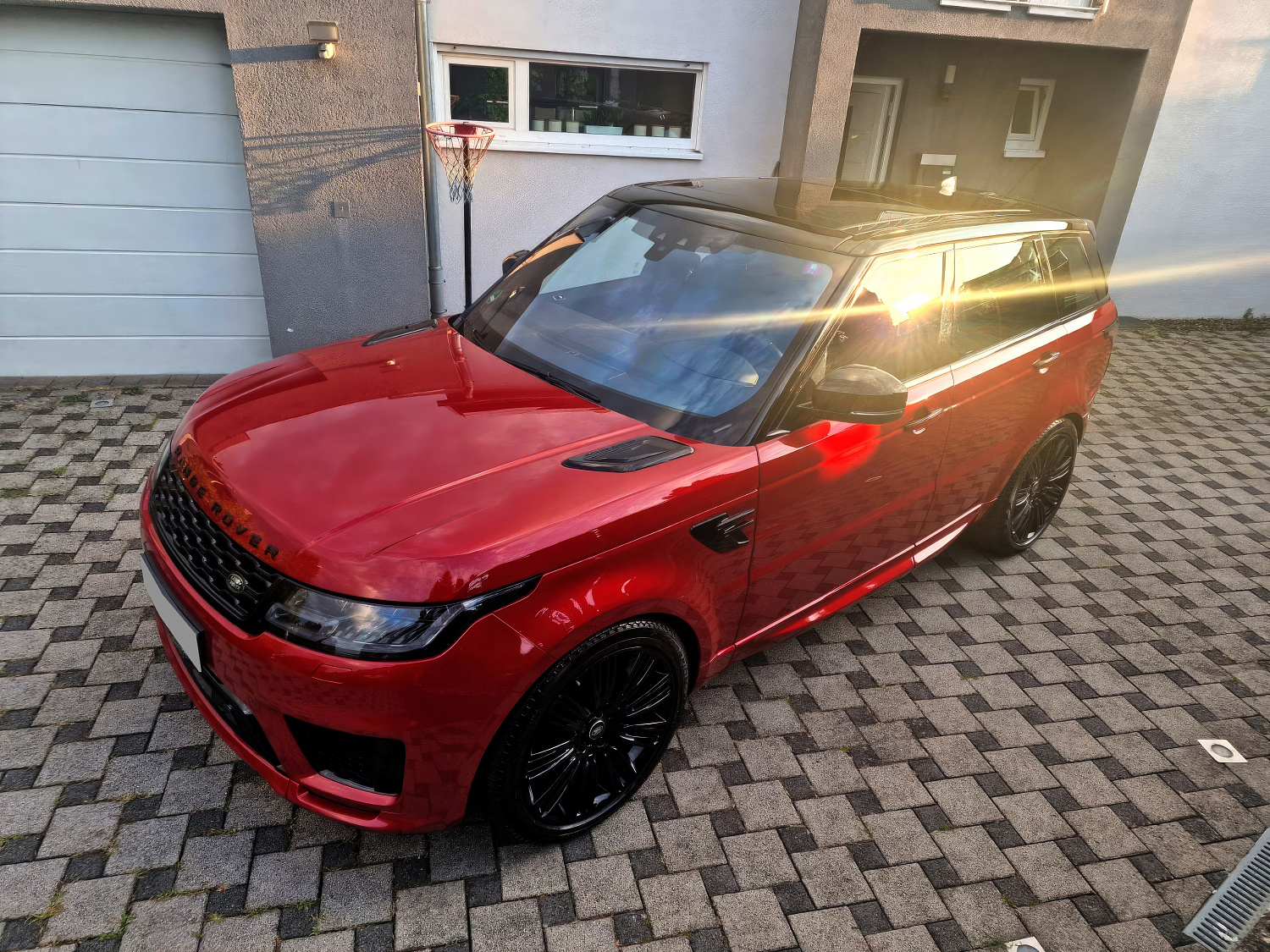 Range Rover Sport Красный