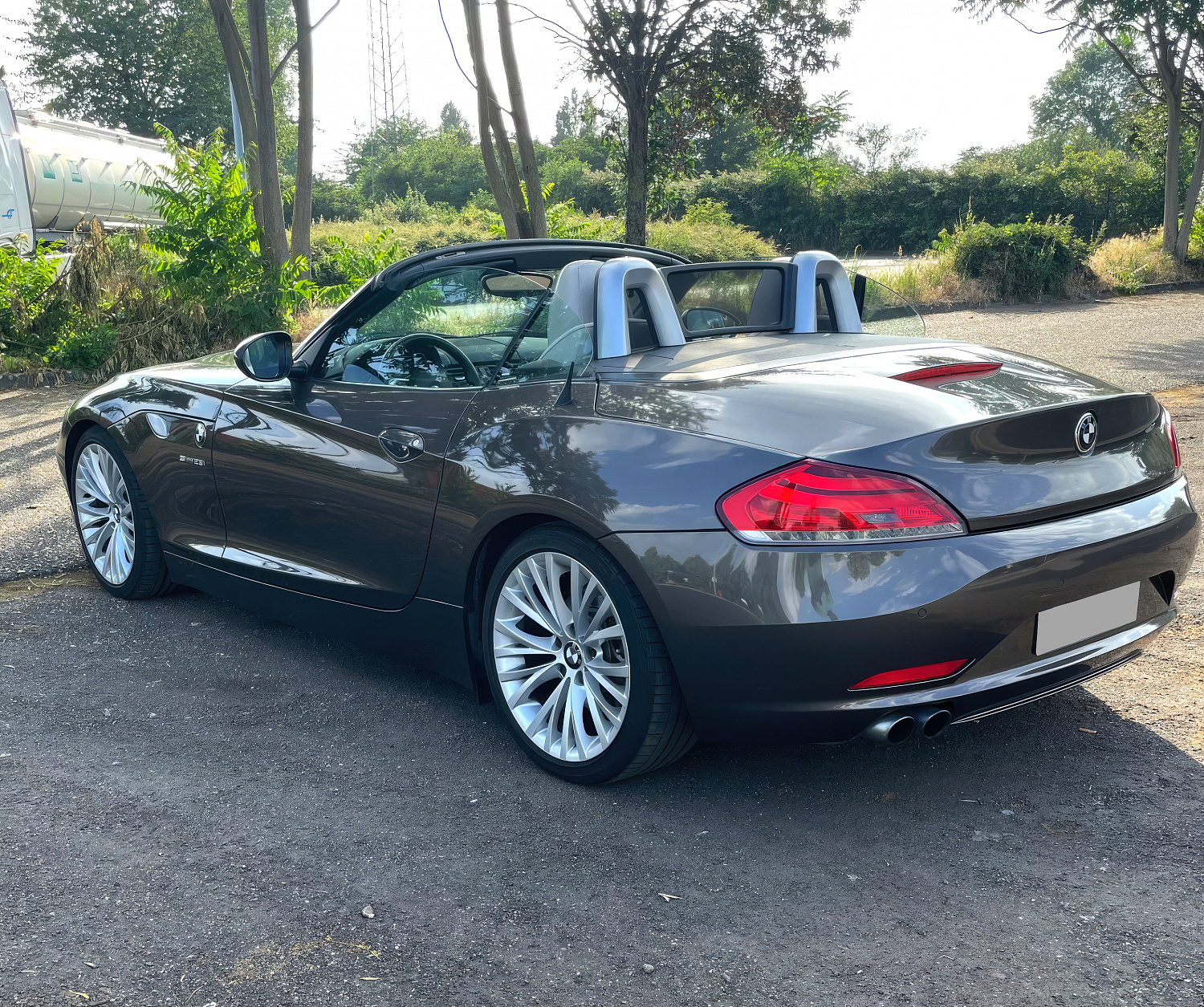 BMW Z4 Коричневый