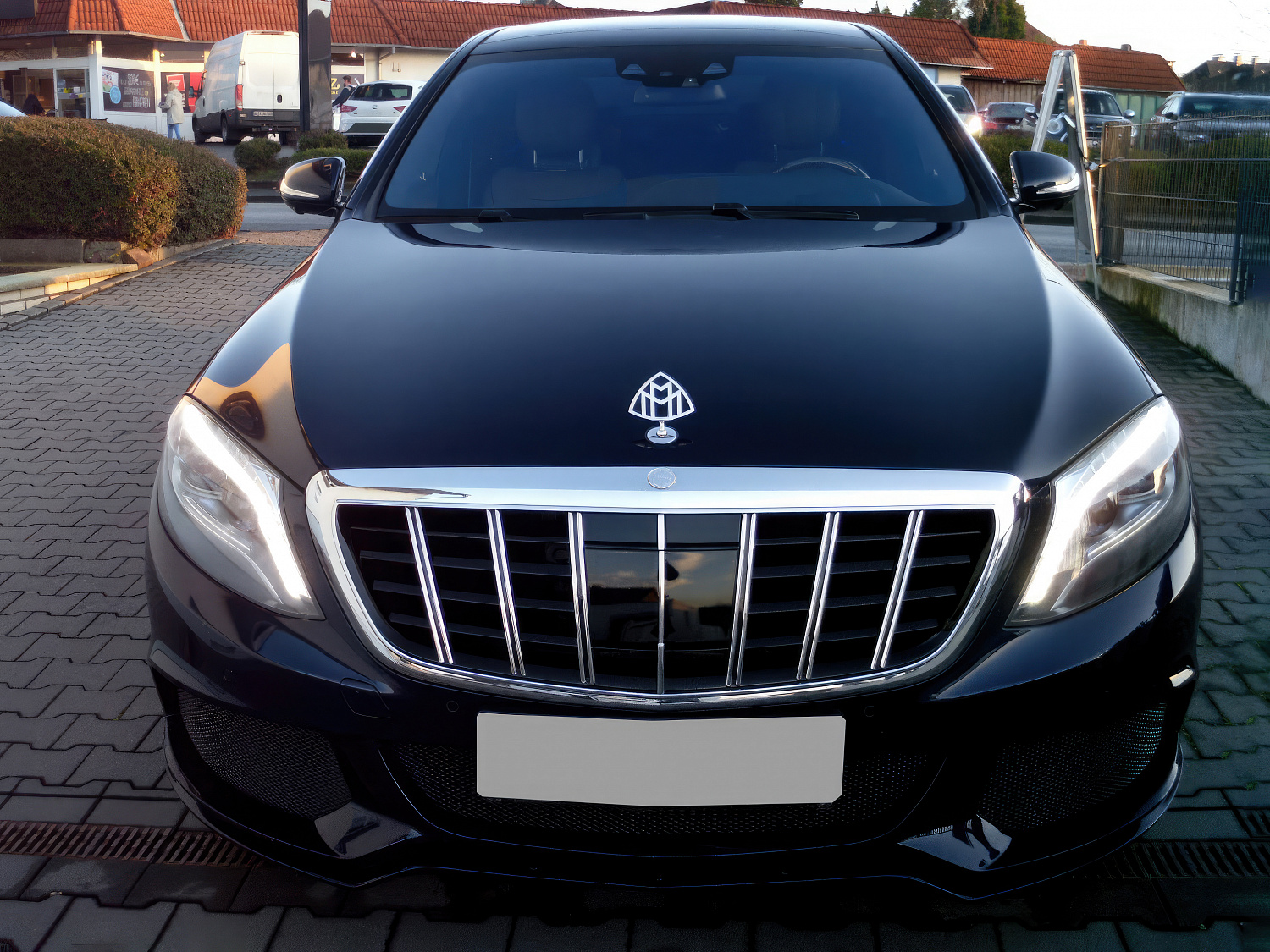 Mercedes Maybach 222 Черный