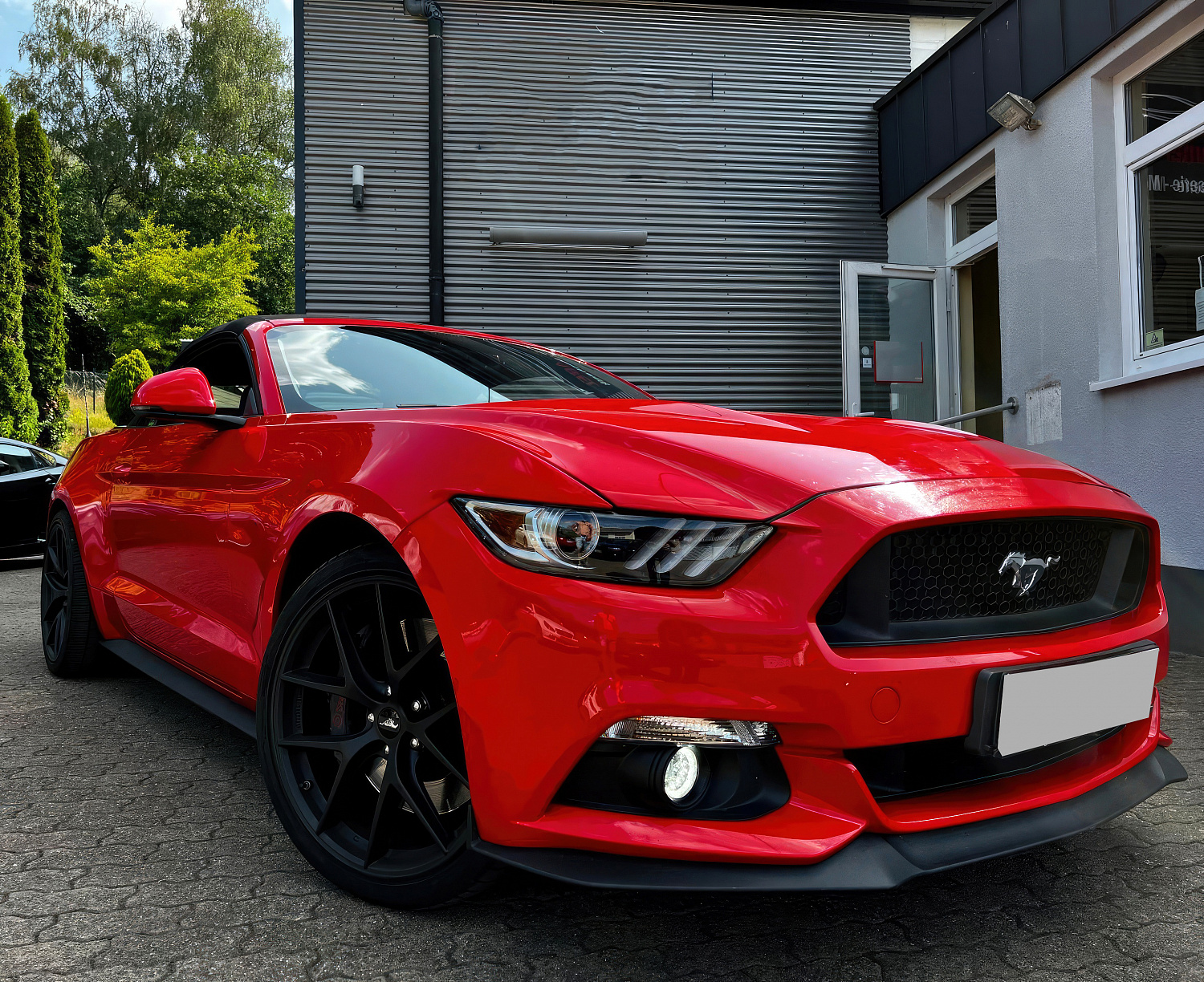 Ford Mustang Shelby Красный
