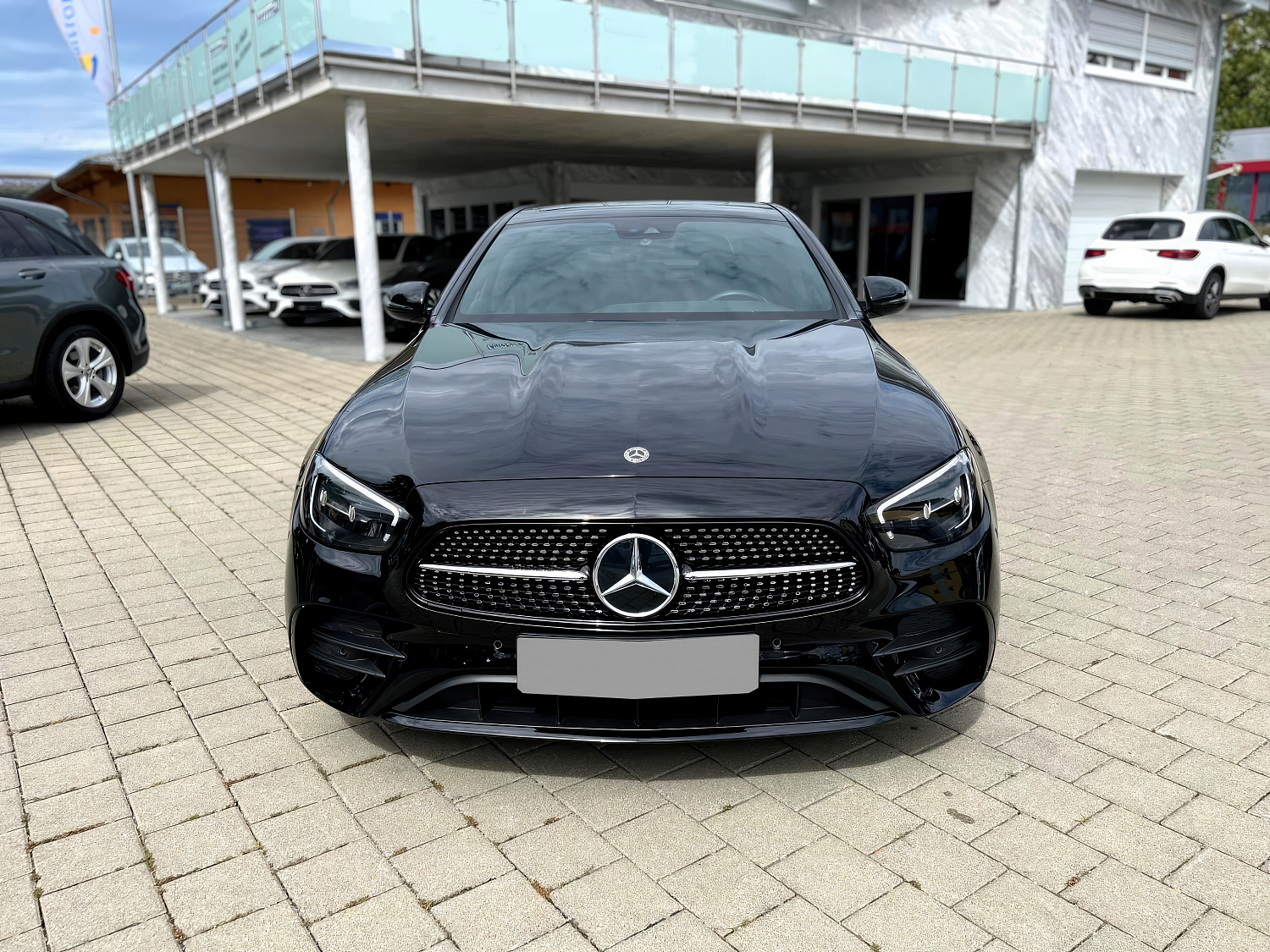 Mercedes Benz Е200 Рест Черный