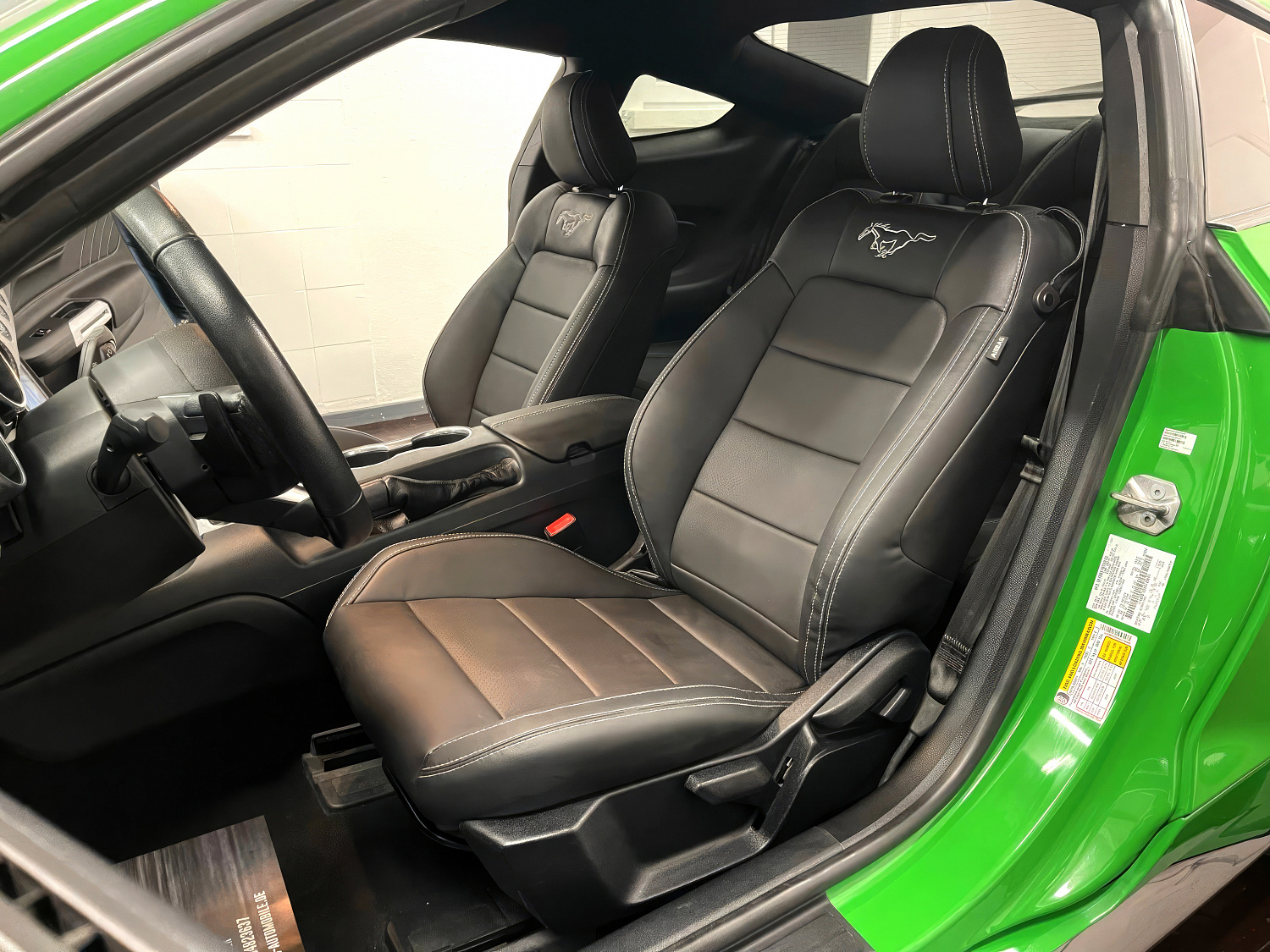 Ford Mustang Shelby Зеленый