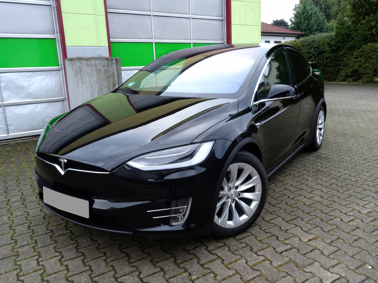 Tesla Model X Черный