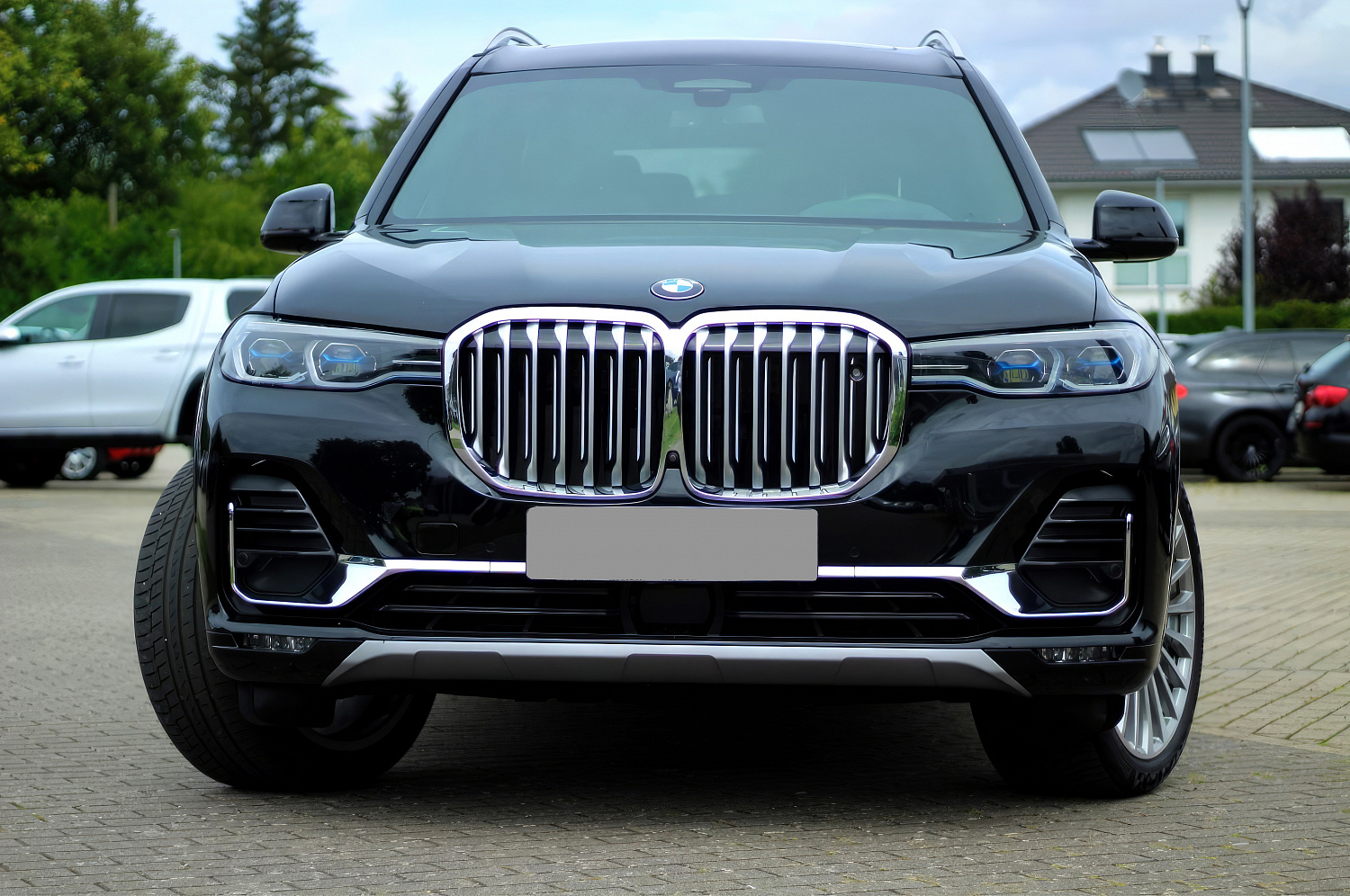 BMW X7 Черный