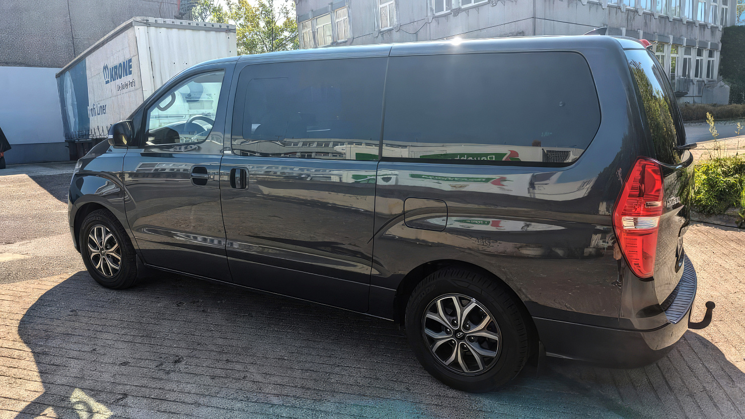 Hyundai H-1 I Рестайлинг Черный