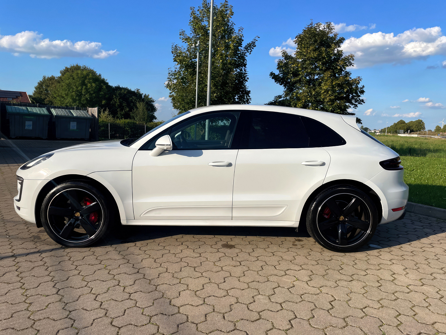 Porsche Macan Turbo Белый